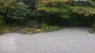 ねね様を知らなくても、庭が綺麗です。