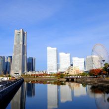 昼間のみなとみらい地区