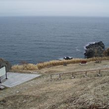 何処に歌碑は有るでしょうか？