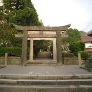 こじんまりとした神社ですが｢温泉神社｣の総本宮です！