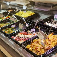 お惣菜コーナー