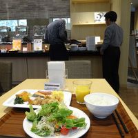 朝食ビュッフェ