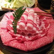 牛と黒豚のしゃぶしゃぶ（三人前）