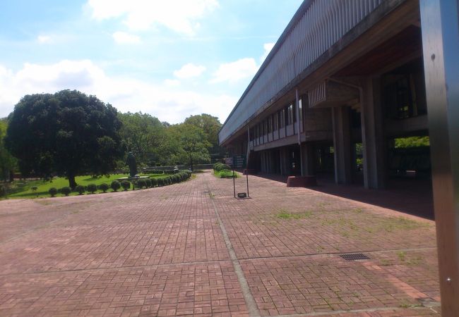 愛知県立芸術大学