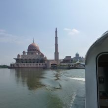 船上からプトラモスク