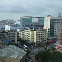 バスルームから昆明駅方向の眺め
