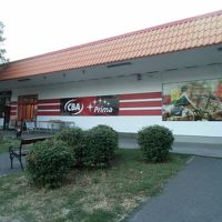 ホテルすぐのスーパーです