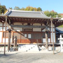 現在の弥勒寺の本堂