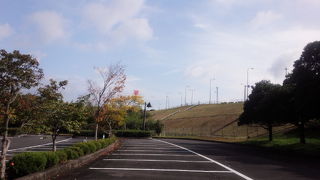 高松空港に隣接する広大な公園