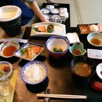 朝食は出来立ての豆腐がうまい。