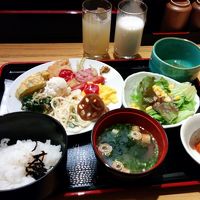 朝食バイキング