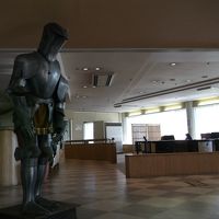 ペリーさんをしのんでかホテルの置物