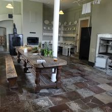 大きな×２台所〜