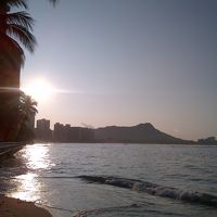 アウトリガーの目の前からダイヤモンドヘッドを望む