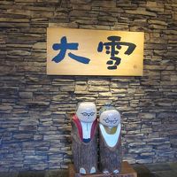 玄関で仲良く迎えてくれます！