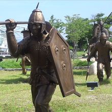 伽耶武士の群像。