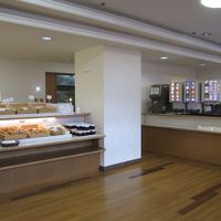 朝食は、パンとドリンクです。