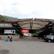 ペナンヒルの入り口です。ここからケーブルカーで登っていきます