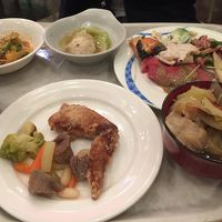 夕食ブッフェ