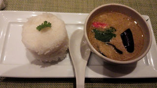 きれいなタイ料理屋さん