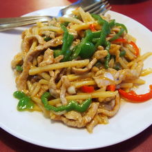 彩り鮮やかな青椒肉絲