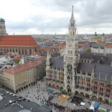 フラウエン教会と新市庁舎が撮れる絶好ポイント