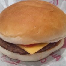 チーズバーガー