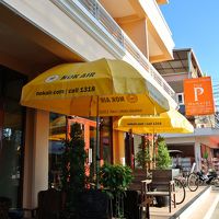 階下は、カフェ