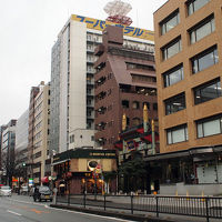 関内駅、日本大通り駅から徒歩５分