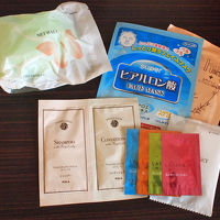 潤うフェイスマスクなどのサービスも