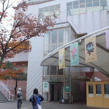 国立オリンピック記念青少年総合センター 