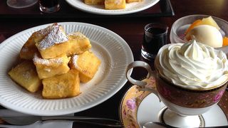 中庭が綺麗で珈琲を飲みながらゆったりと