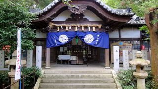 藤原定家が記した『熊野御幸記』にも見える由緒ある神社