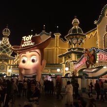 夜はとてもきれい。