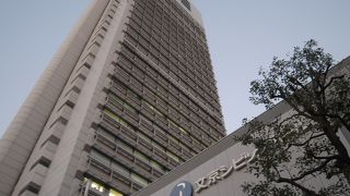 文京区役所の建物