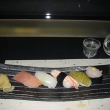 白エビ寿司５貫