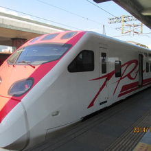 横から見ても良いですね。