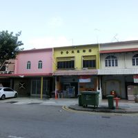 昼間はひっそりとしています