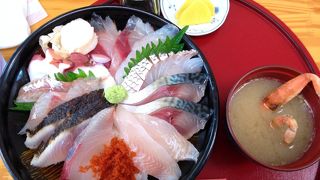 インパクト大！！海鮮珍百景に認定します！