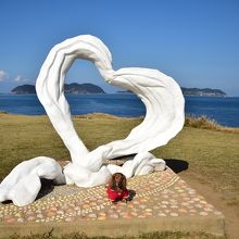 カップルに大人気。　恋人の聖地のモニュメント