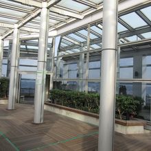 展望テラス内部