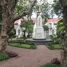 ワット・ラーチャボピット