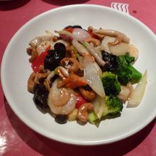 小海老と野菜とカシューナッツの炒め物