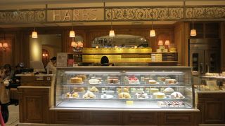 ケーキをテイクアウト