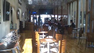 PC作業しながらのお食事も可能です