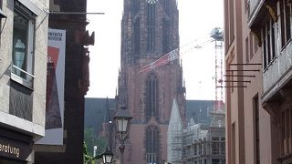 離れたところからでも絵になります