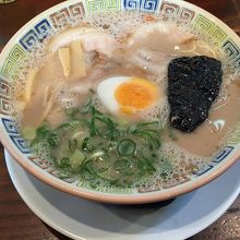 昔ラーメン590円