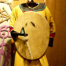 シャーマン　ウイルタ