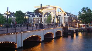 アムステルダムの跳ね橋を見に行こう！