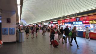 超巨大ターミナル